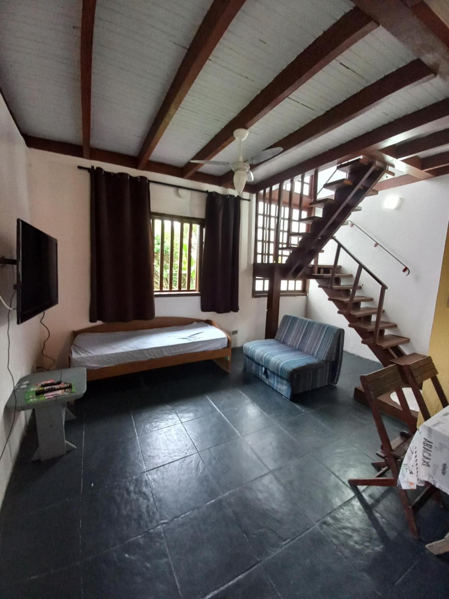 Espaço simples bem localizado Ilhabela Exterior foto