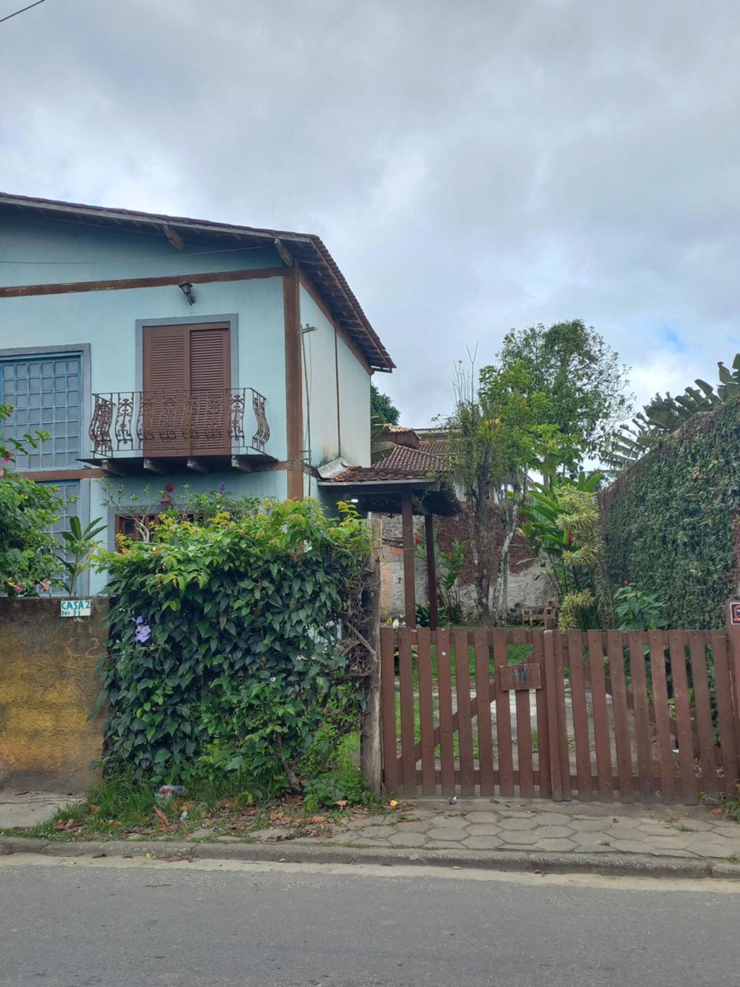 Espaço simples bem localizado Ilhabela Exterior foto